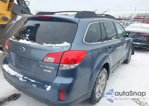 2013 Subaru Outback 2.5I Premium z USA, uszkodzony, nr VIN 4S4BRBCC9D3278234